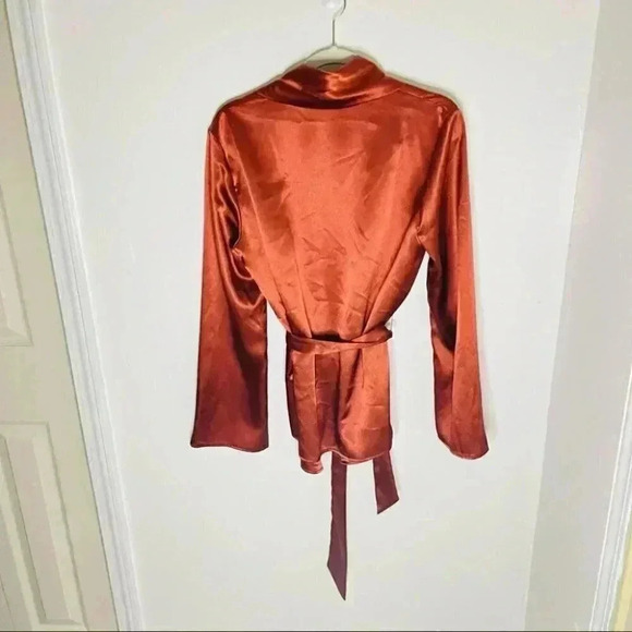The Jetset Diaries Leo Wrap Top in Copper Satin Medium - Picture 4 of 10